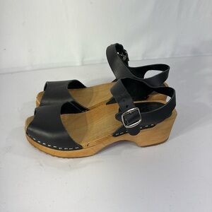 🍴 MIA black leather Mary Jane sandal peep toe clogs